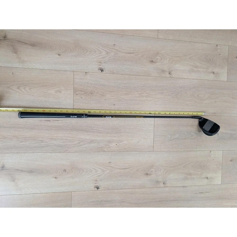Golf Club DUNE 56 black Wedge RIGHT H Graphite Shaft Very Good Condition